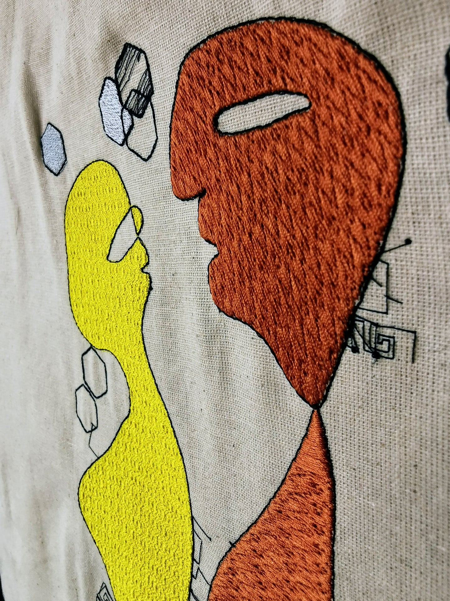 Sunset Dialogues: An Embroidered Tapestry of Timeless Conversations