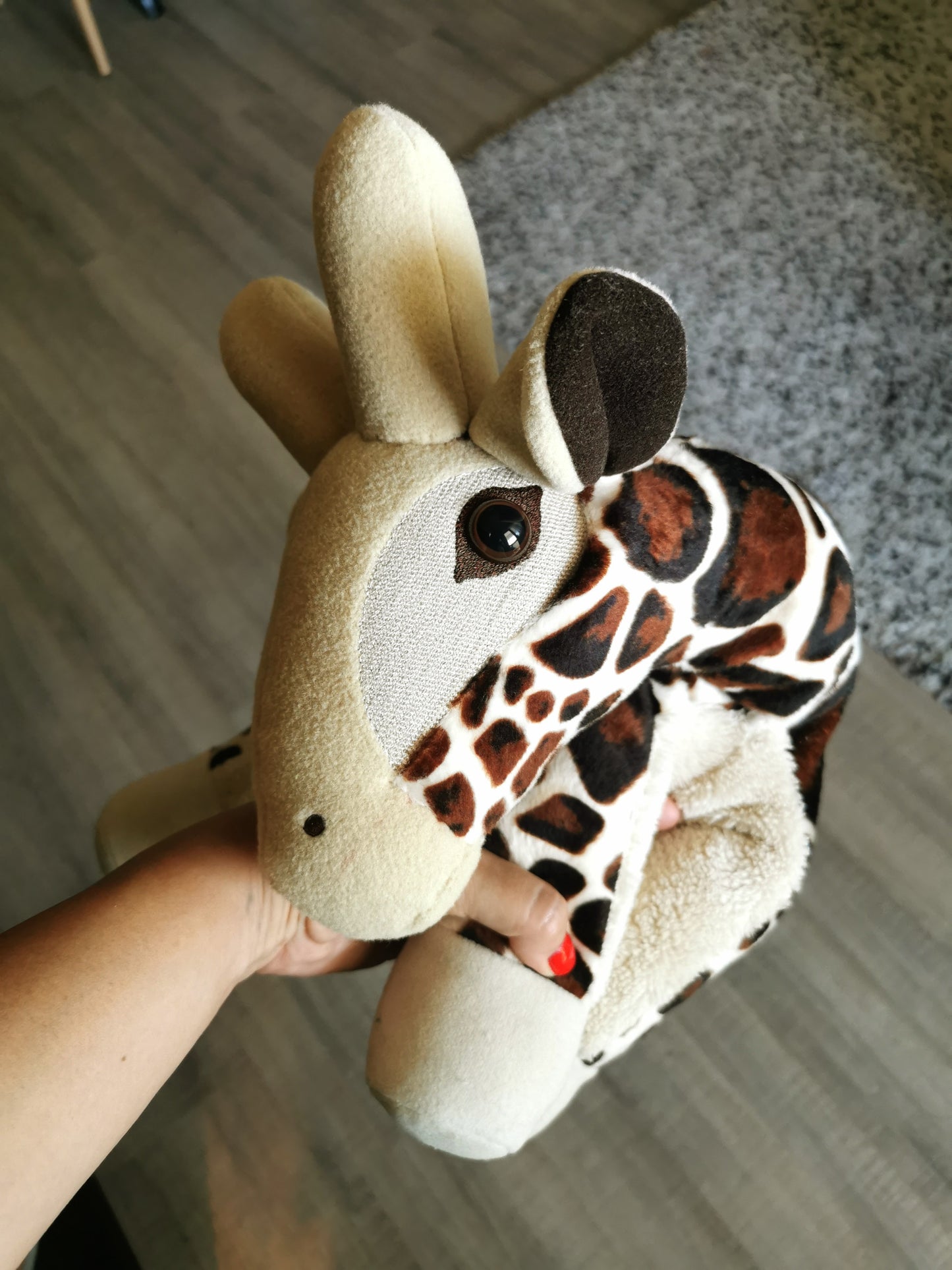 Custom plush baby giraffe, Giffy, soft and light weight stuffed animal with weighted beads, 50/40 cm