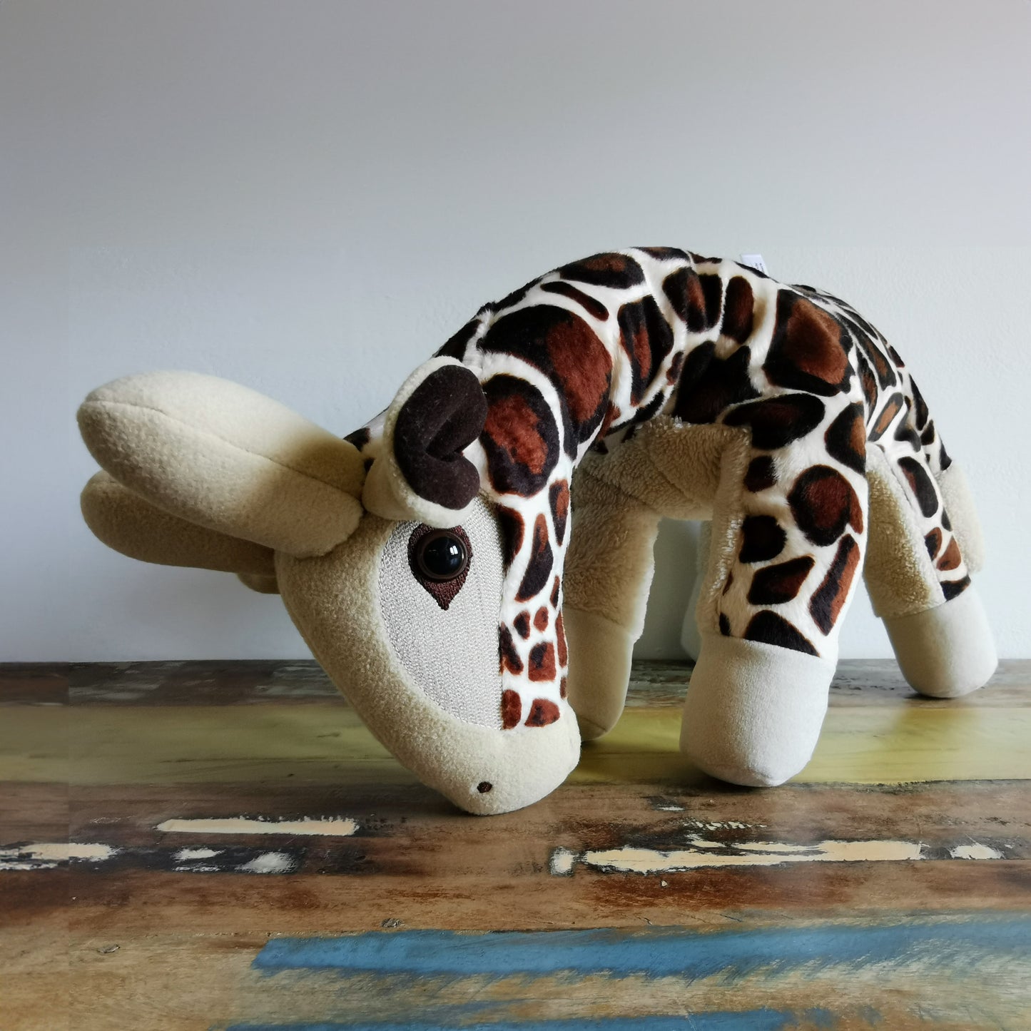 Custom plush baby giraffe, Giffy, soft and light weight stuffed animal with weighted beads, 50/40 cm