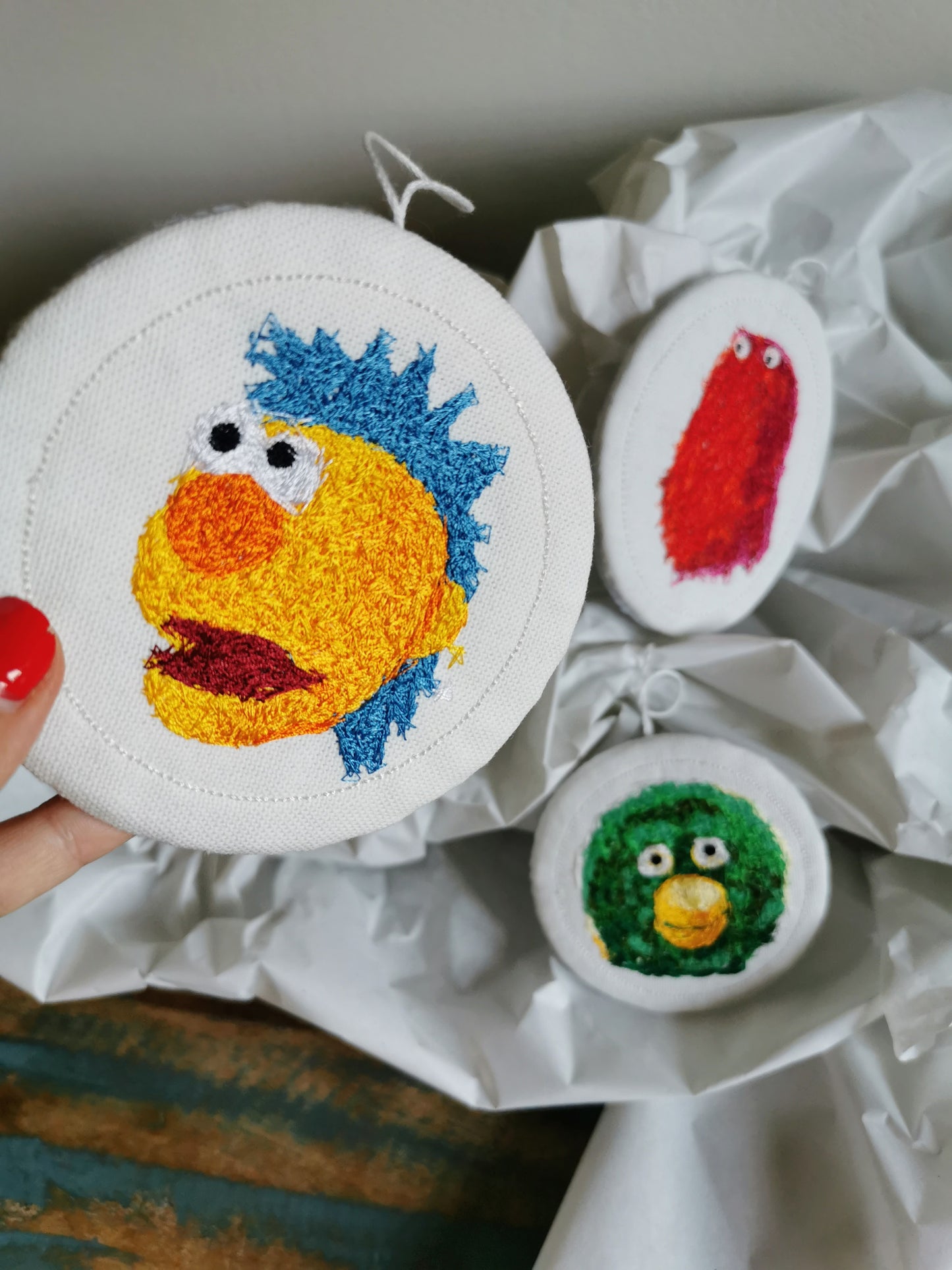 DHMIS Embroidered Wall Art - Set of 3 Miniature Character portraits, Embroidered Decor, 10/12 cm