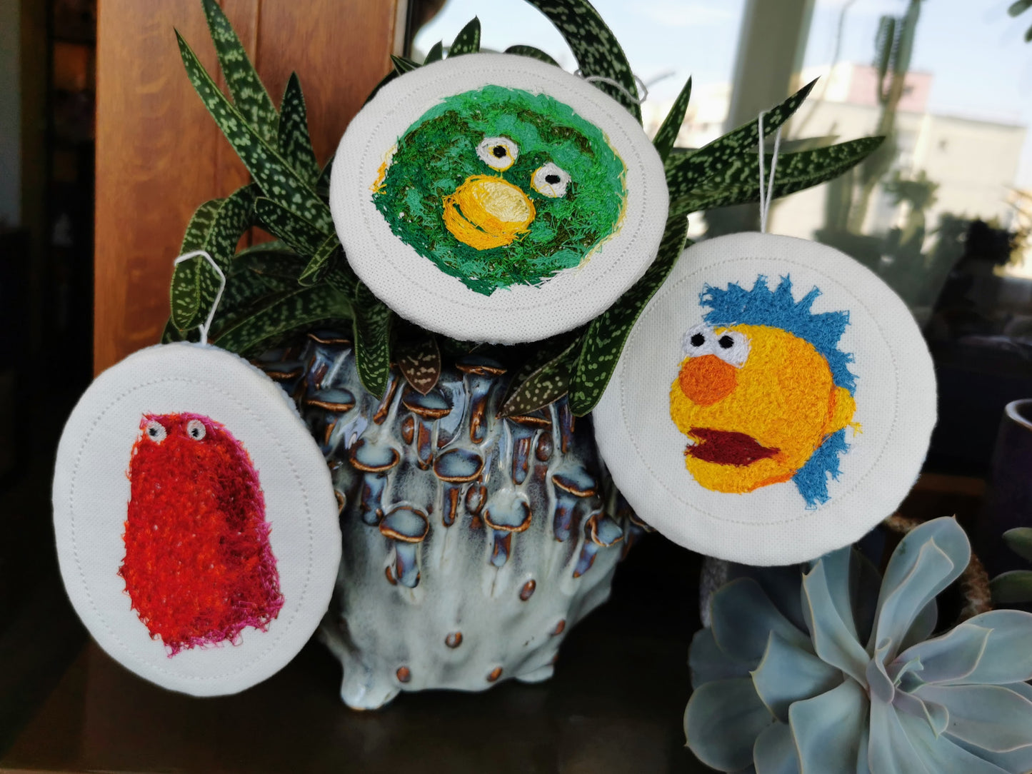 DHMIS Embroidered Wall Art - Set of 3 Miniature Character portraits, Embroidered Decor, 10/12 cm