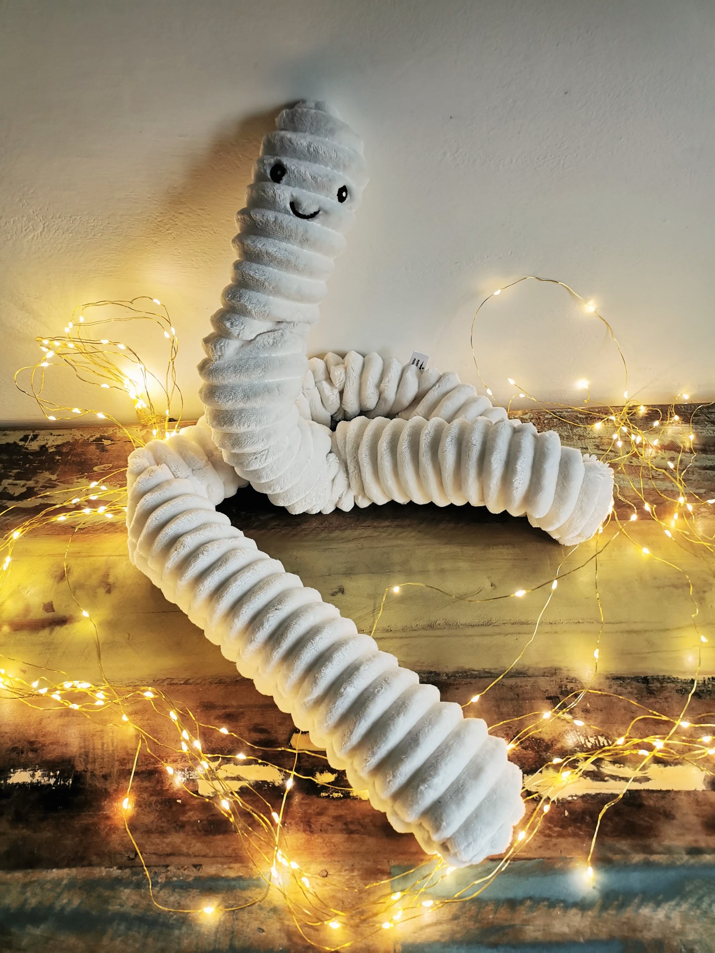 Soft and Snuggly 160cm Giant Earthworm Plush – Perfect for Cuddles!