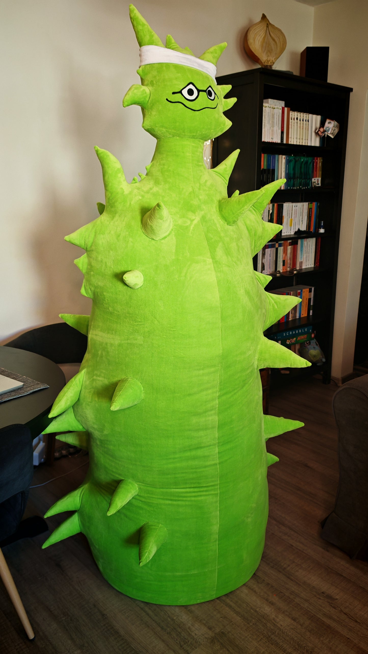 Giant Emory Alien Plush – 185 cm Oversized Stuffed Toy | Aqua Teen Hunger Force Fan Gift | Custom Handmade Soft Alien Pillow