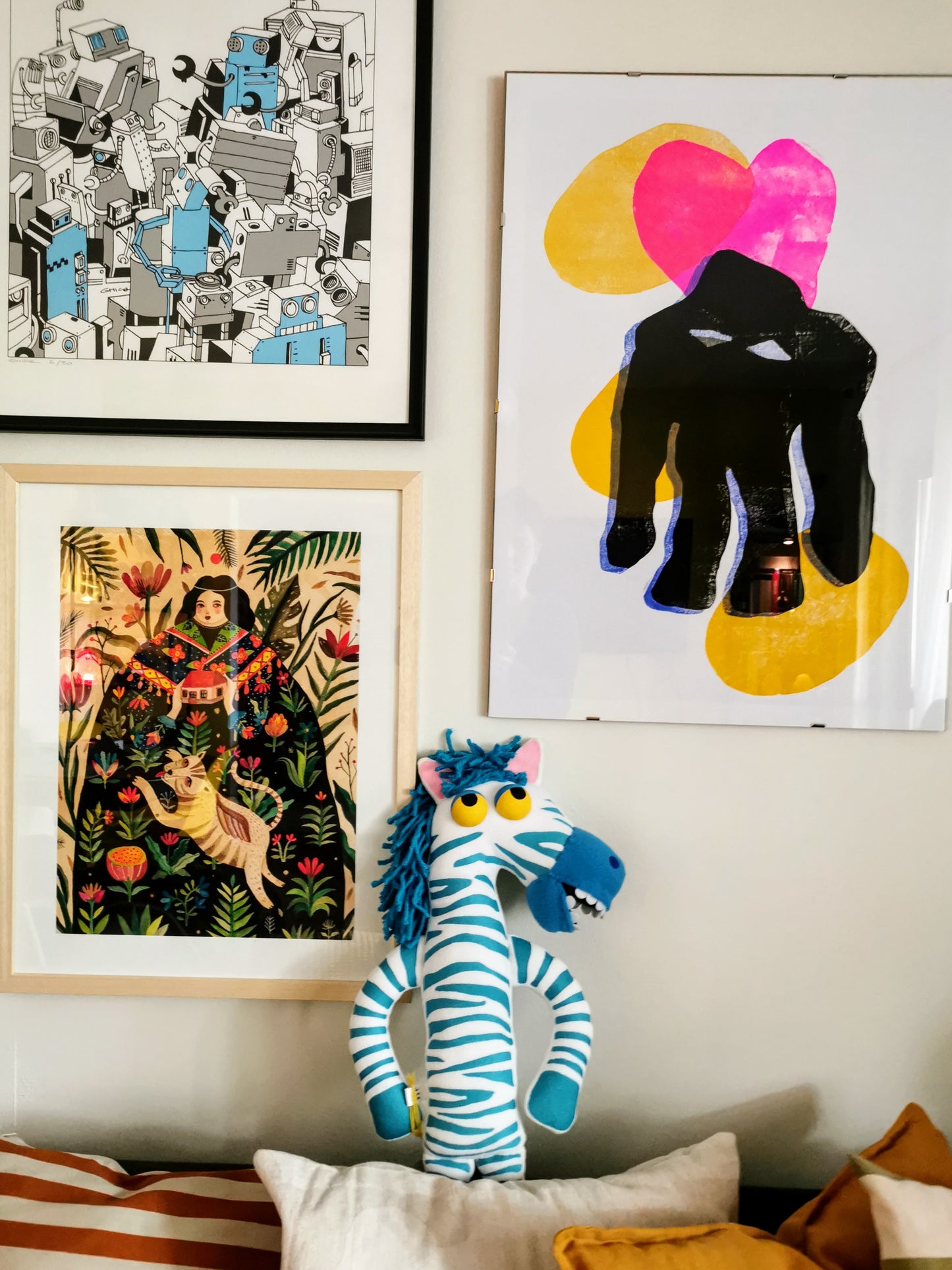 Doug, the half ripped zebra GOT FIXED! based on Toy Story 4, Toy Story 4 replica plush, Doug The Fixed Zebra replica, 57cm