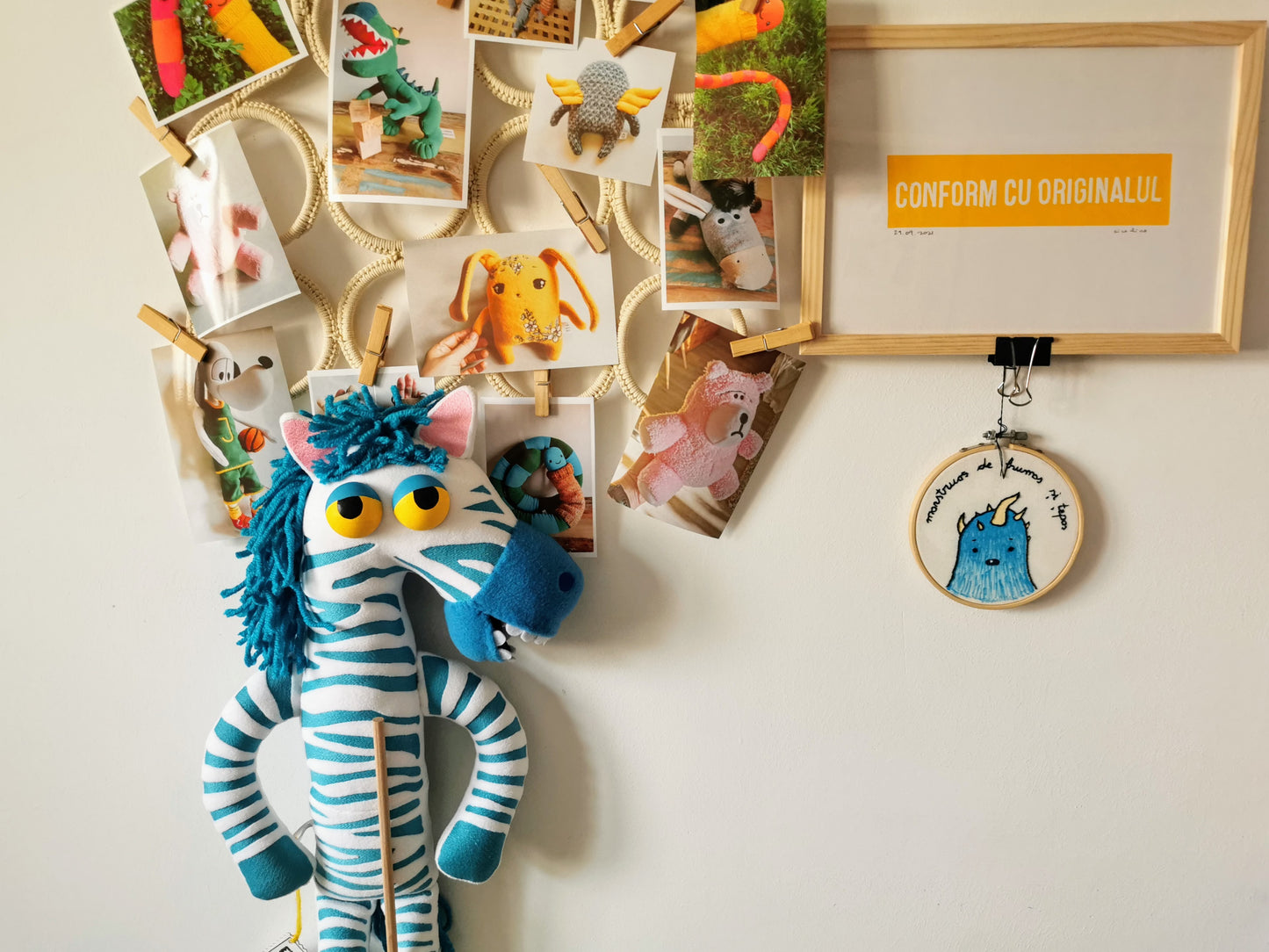 Doug, the half ripped zebra GOT FIXED! based on Toy Story 4, Toy Story 4 replica plush, Doug The Fixed Zebra replica, 57cm