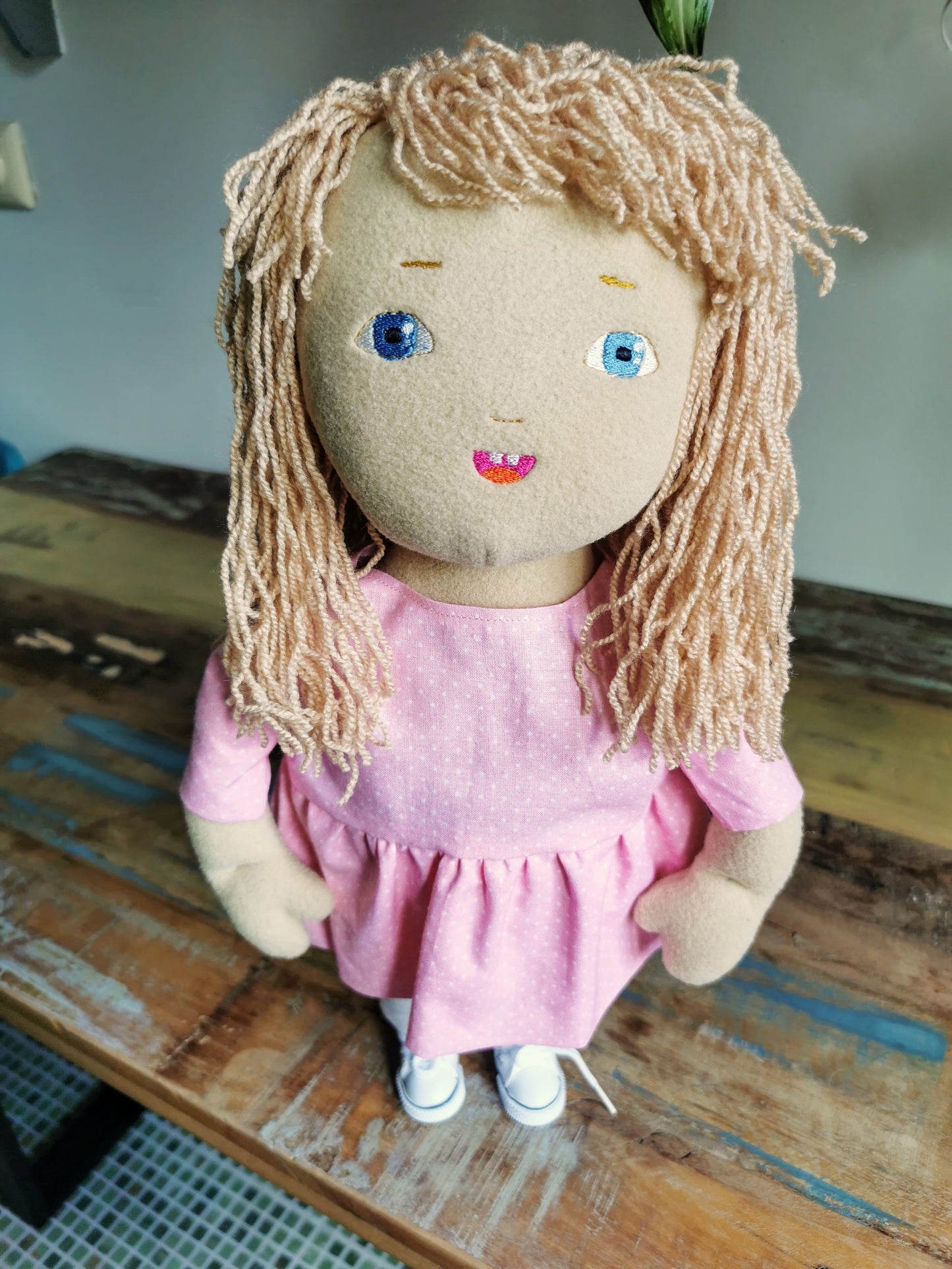 Replica Doll of real people, plush doll from photos, Mini-me doll, personalized plush doll with custom outfit, portrait doll 50 cm