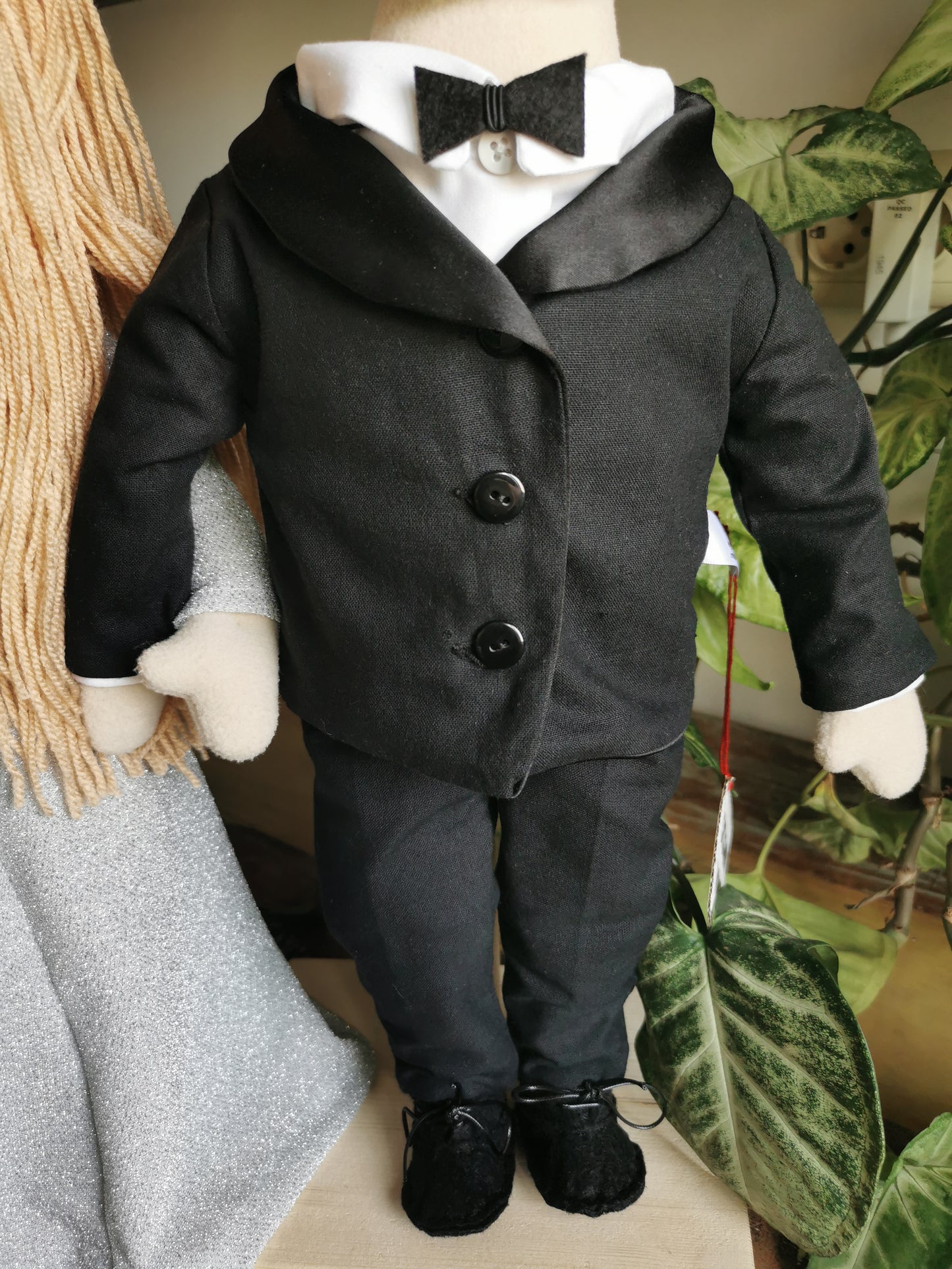 Custom Doll replica, portrait doll in three piece suit, plush doll portrait of your father, boss selfie business mini-me, 50 cm