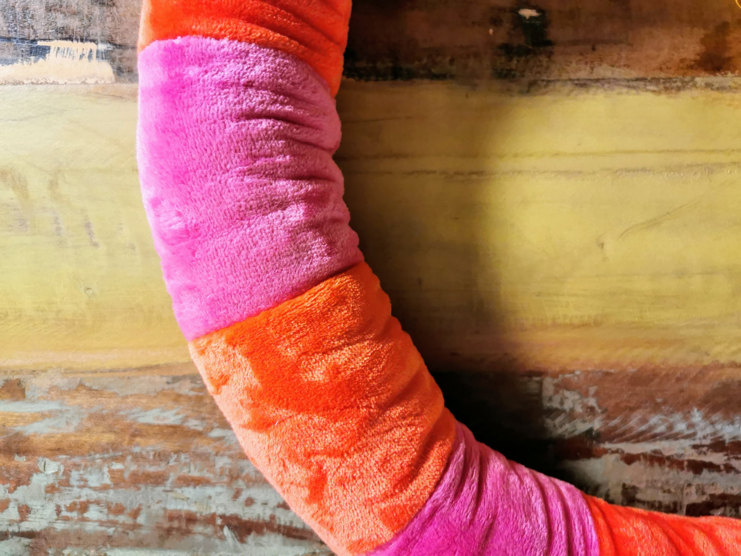 Giant Worm Plush with knitted sweater, Orange-Pink 200cm, fun smiley extra large plush