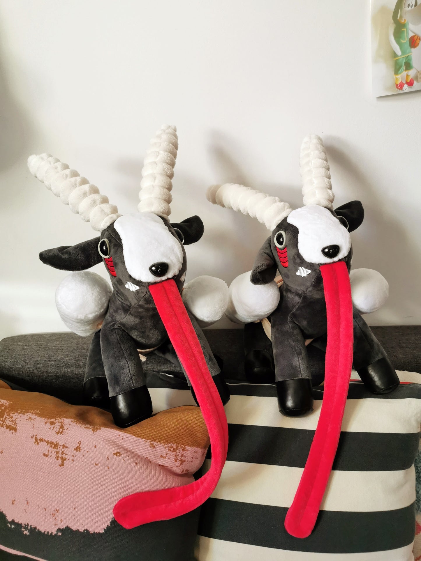 Zombie Goatz Plush from Goat Simulator, custom plush glow in the dark eyes