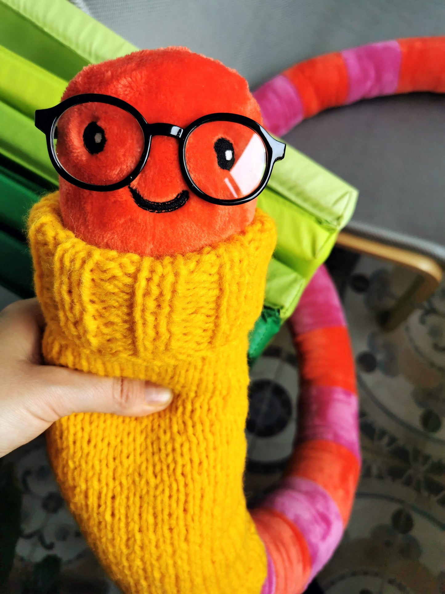 Giant Worm Plush with knitted sweater, Orange-Pink 200cm, fun smiley extra large plush