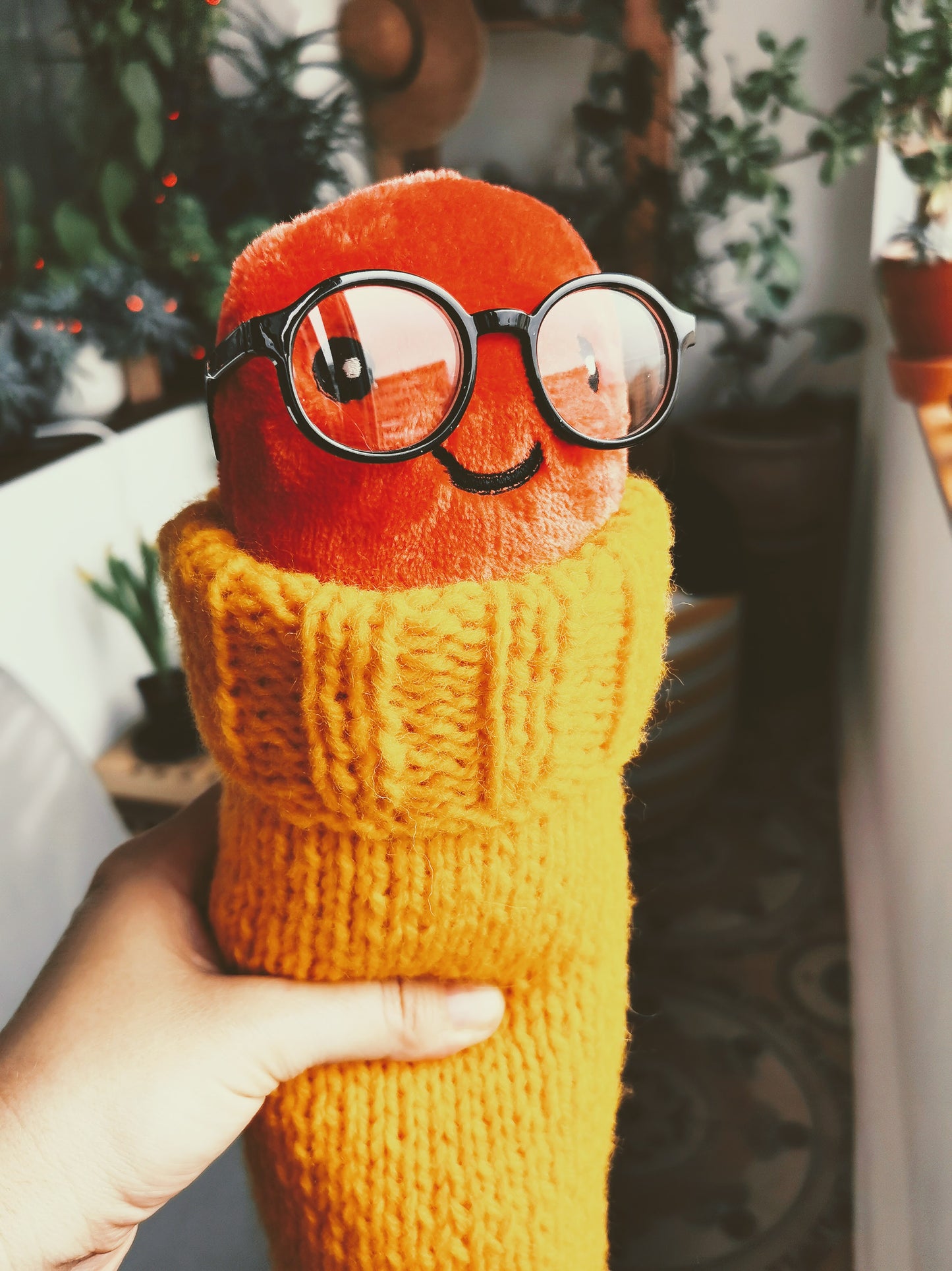 Giant Worm Plush with knitted sweater, Orange-Pink 200cm, fun smiley extra large plush