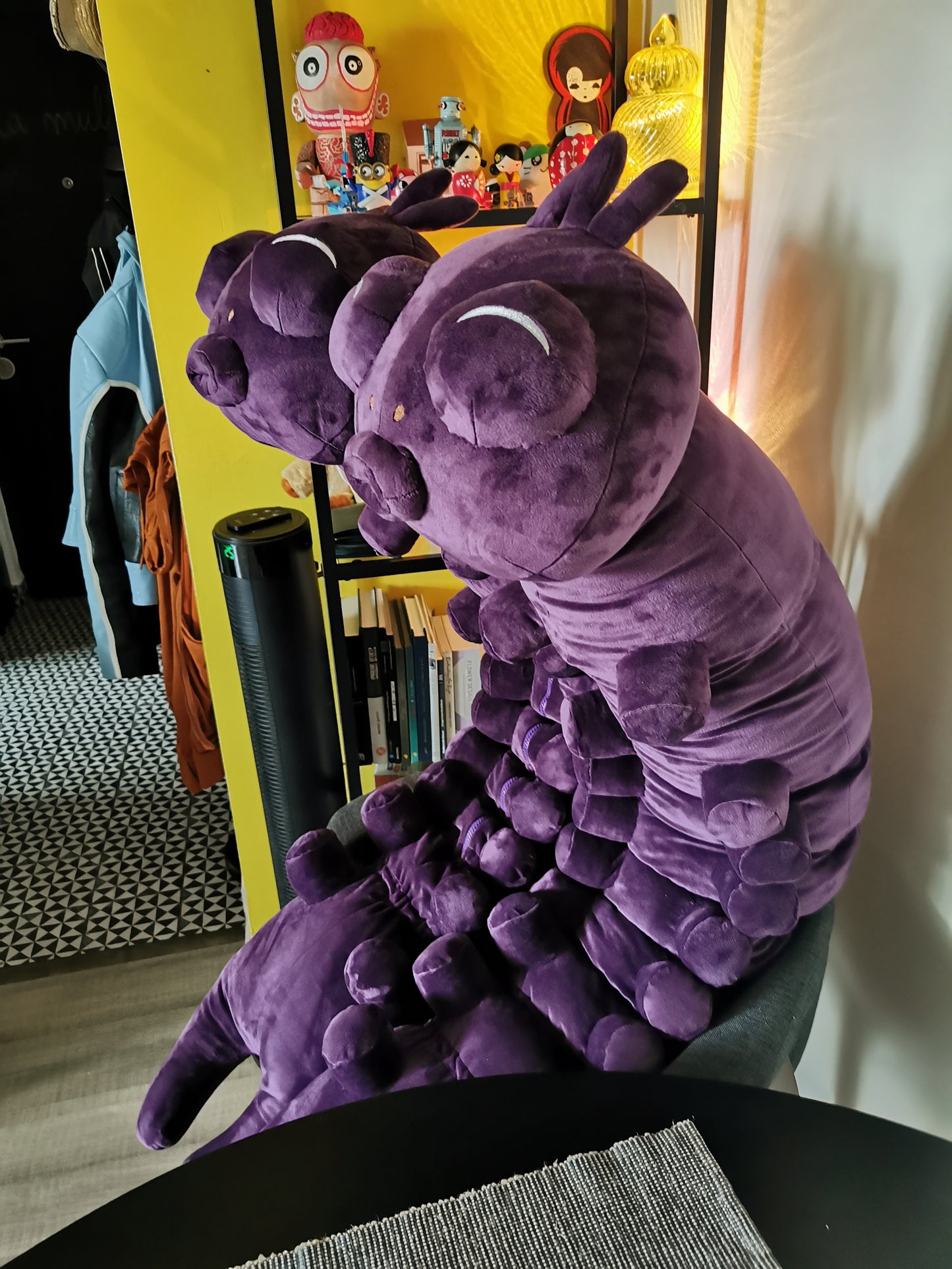 Toji's worm replica plush with big storage pocket inside belly, purple chubby giant worm plush Cosplay costume inspired by Jujutsu Kaisen, 160cm