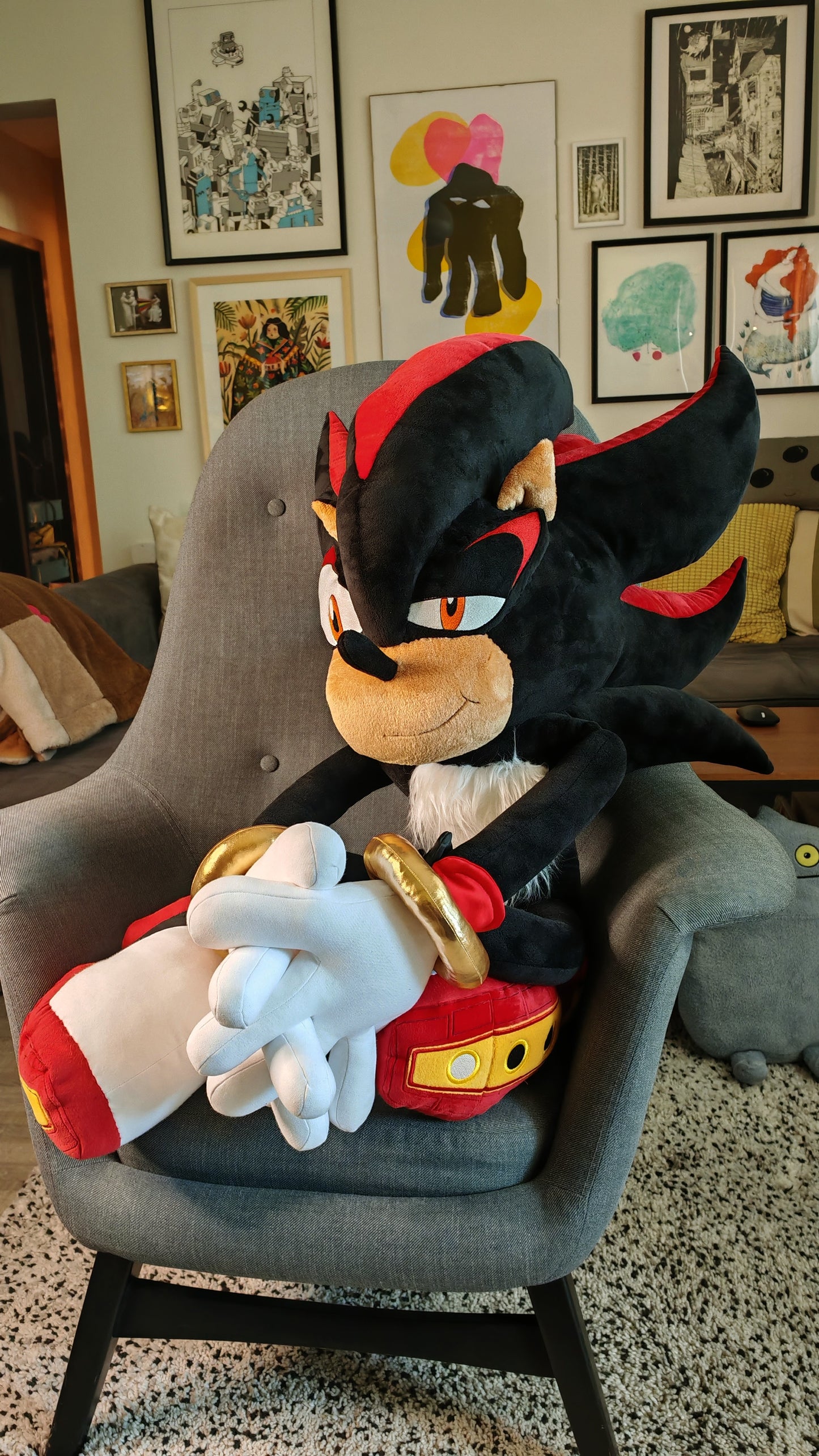 Shadow the Hedgehog Giant Plush – 140 cm Custom Replica | Handmade Sonic Adventures-Inspired Collectible | Oversized Sonic Adventures Gift