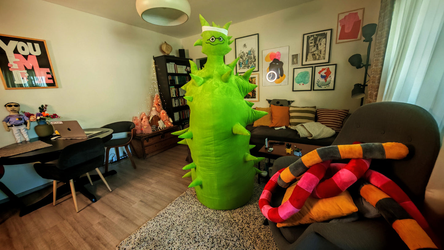 Giant Emory Alien Plush – 185 cm Oversized Stuffed Toy | Aqua Teen Hunger Force Fan Gift | Custom Handmade Soft Alien Pillow