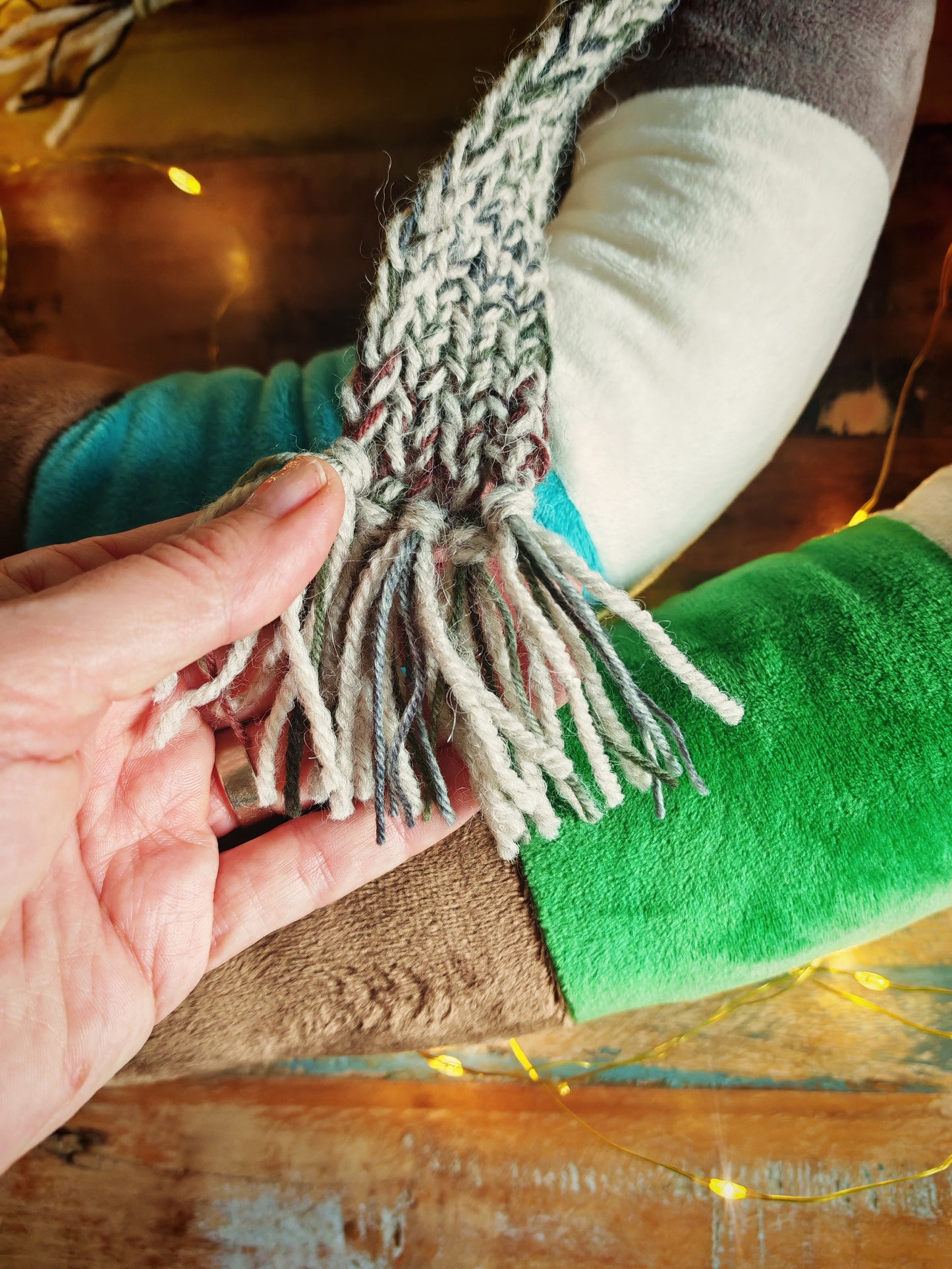 Cozy Earth Worm, Mister Wigglescarf – Giant 200 cm Cuddle Plush with Knitted Winter Scarf