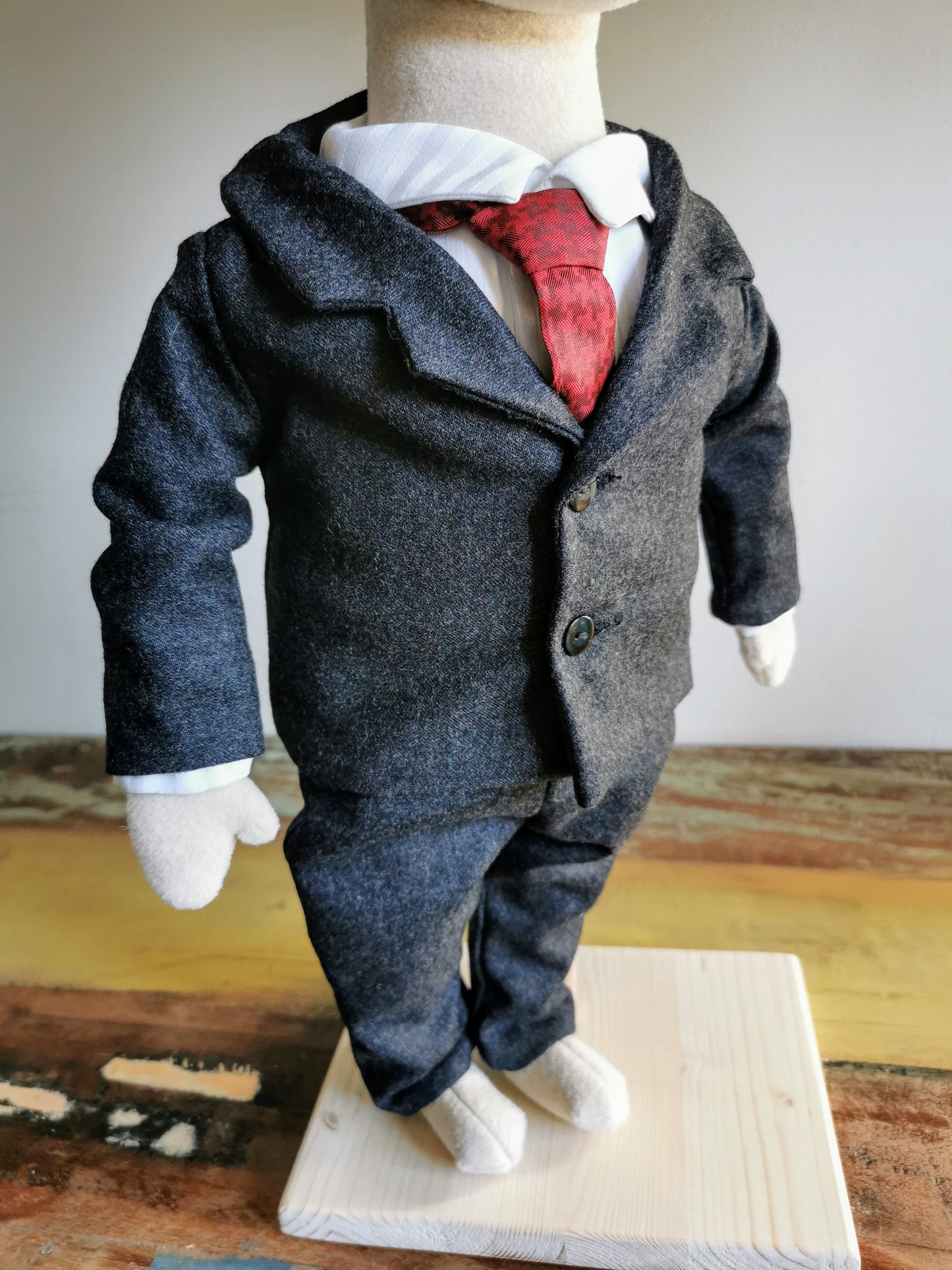 Figurină  de pluș, jucărie mini-me om de afaceri, ținută costum și cravată , păpușă de pluș 50 cm
