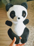 Replica Panda bazată pe imagini vechi cu panda de pluș, Recrearea jucăriei din copilărie, Replica foto de pluș a jucăriei panda, înlocuitor de pluș